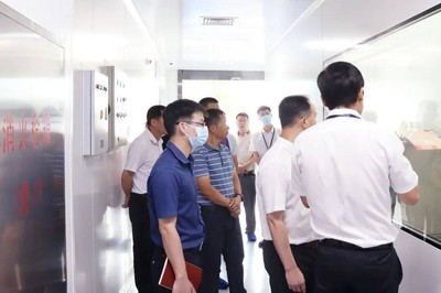 賀州市副市長劉洪軍一行蒞臨愛寵生物集團廣西工廠考察，共話寵物服務產業發展新篇章